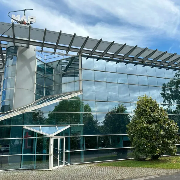 Locaux d'activités à Serres-Castet