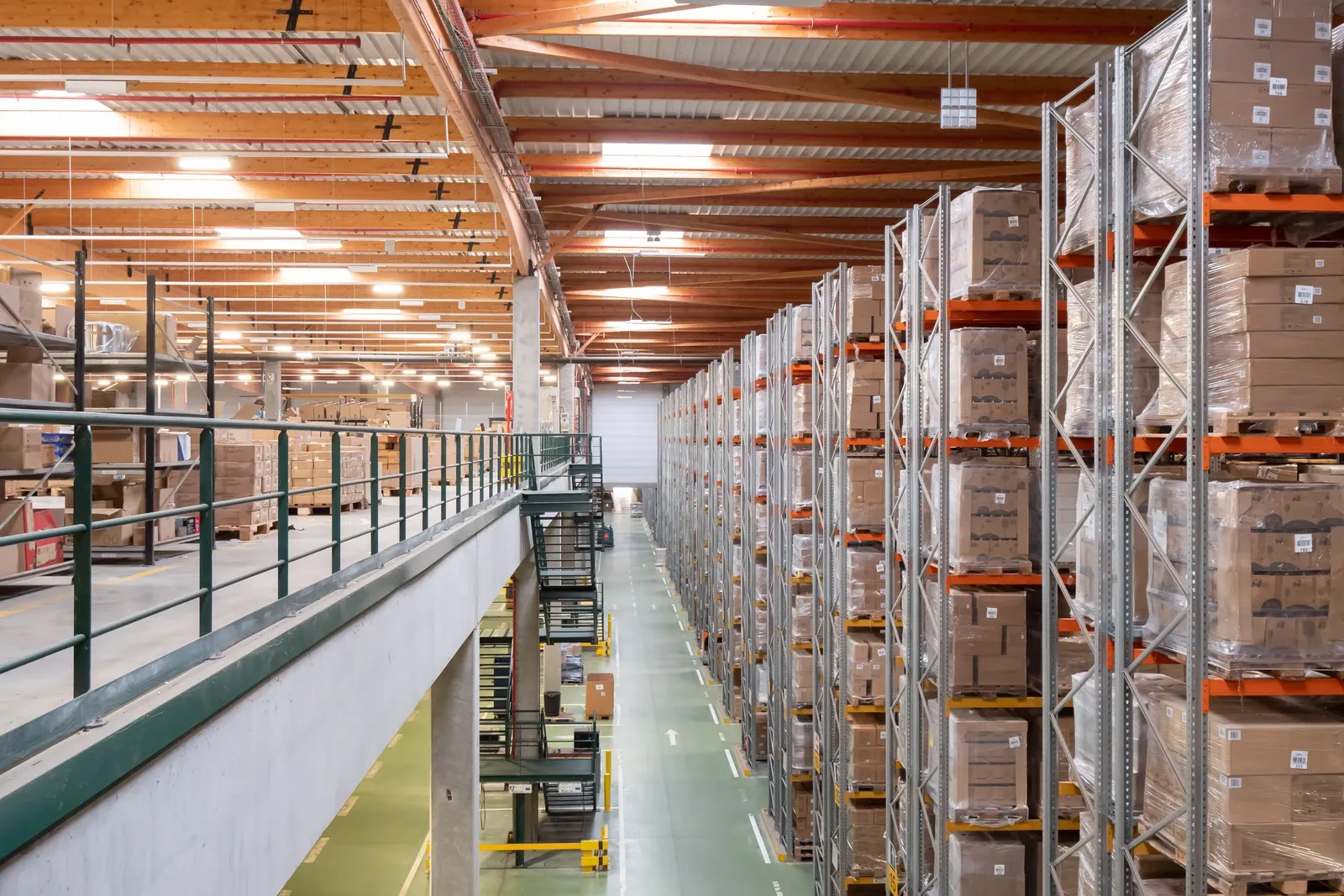 Entrepôt logistique à Villanueva de Gallego, photo 10 sur 15