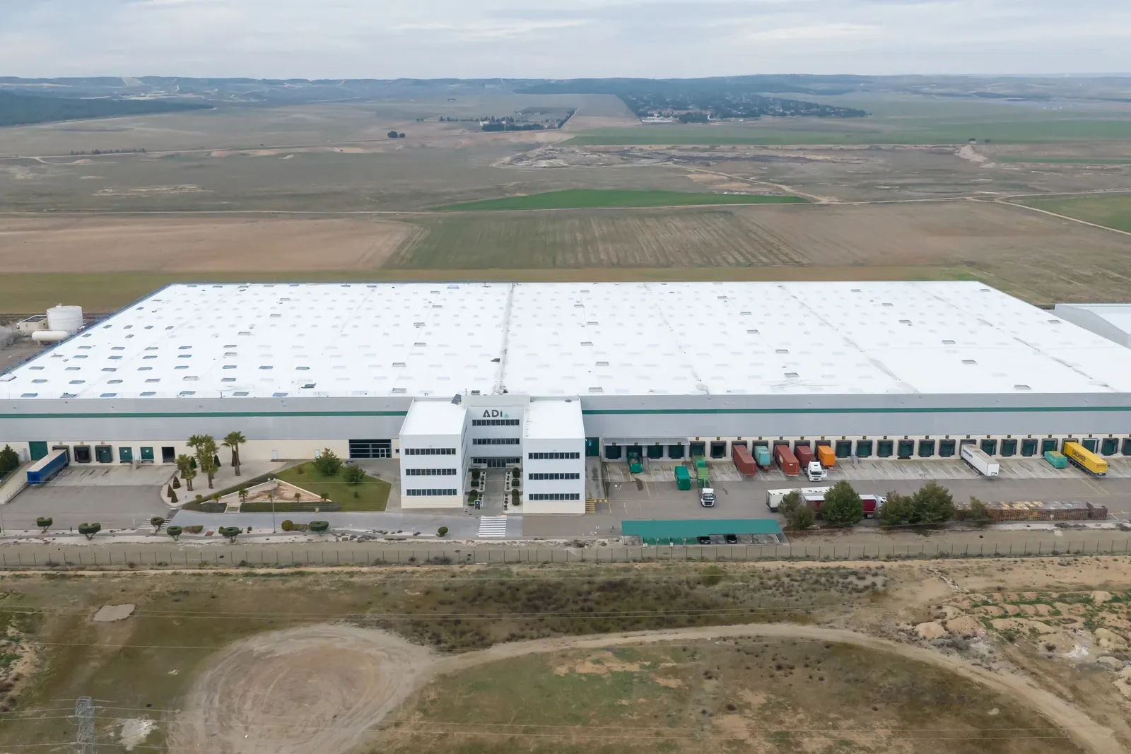 Entrepôt logistique à Villanueva de Gallego, photo 13 sur 15