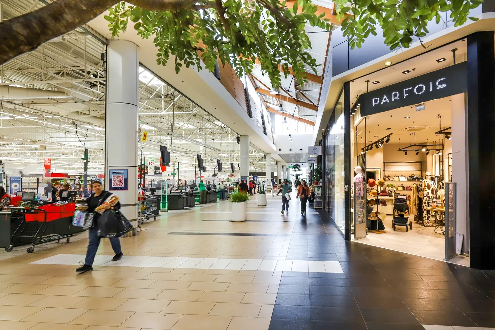 Galerie commerciale à Vineuil, photo 9 sur 13