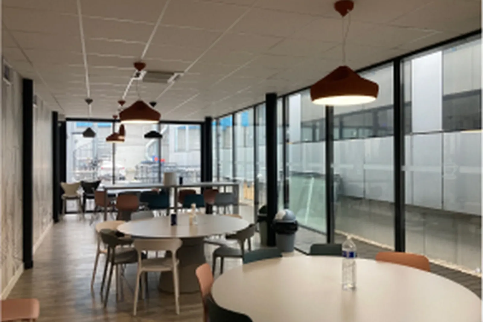 Bureaux à Solaize, photo 2 sur 7