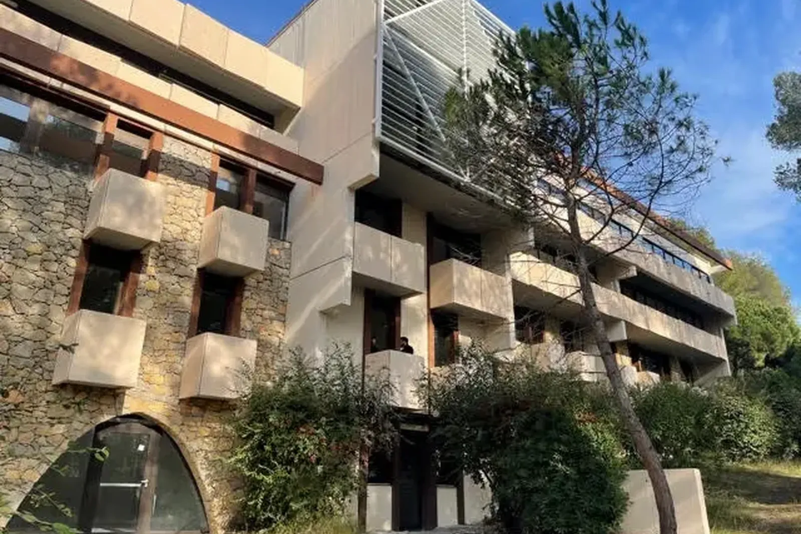 École à Sophia Antipolis, photo 1 sur 7