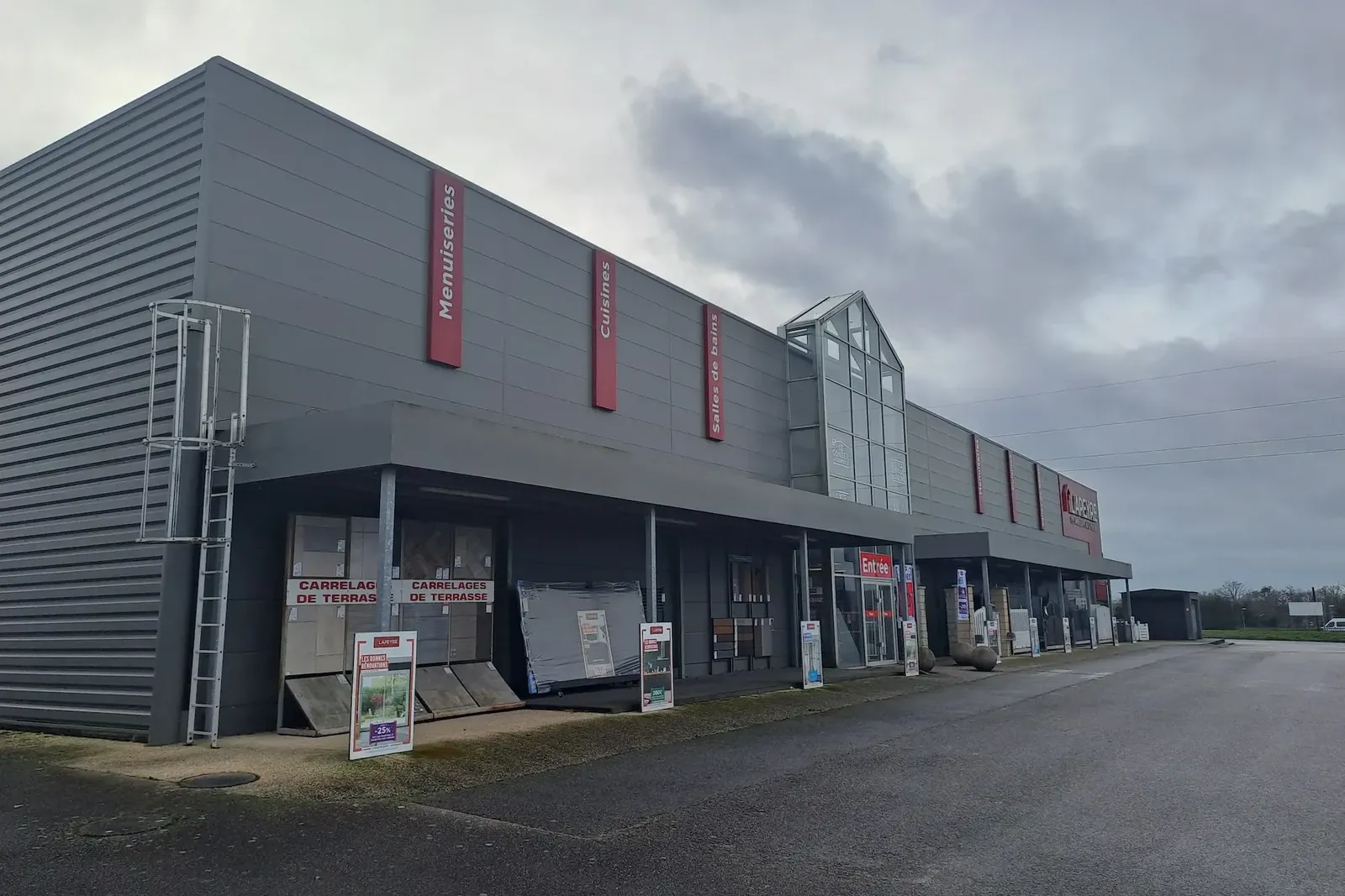 Commerce à Mouilleron-le-Captif, photo 2 sur 4