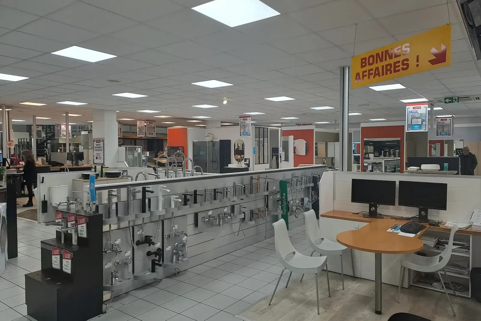 Commerce à Mouilleron-le-Captif, photo 3 sur 4