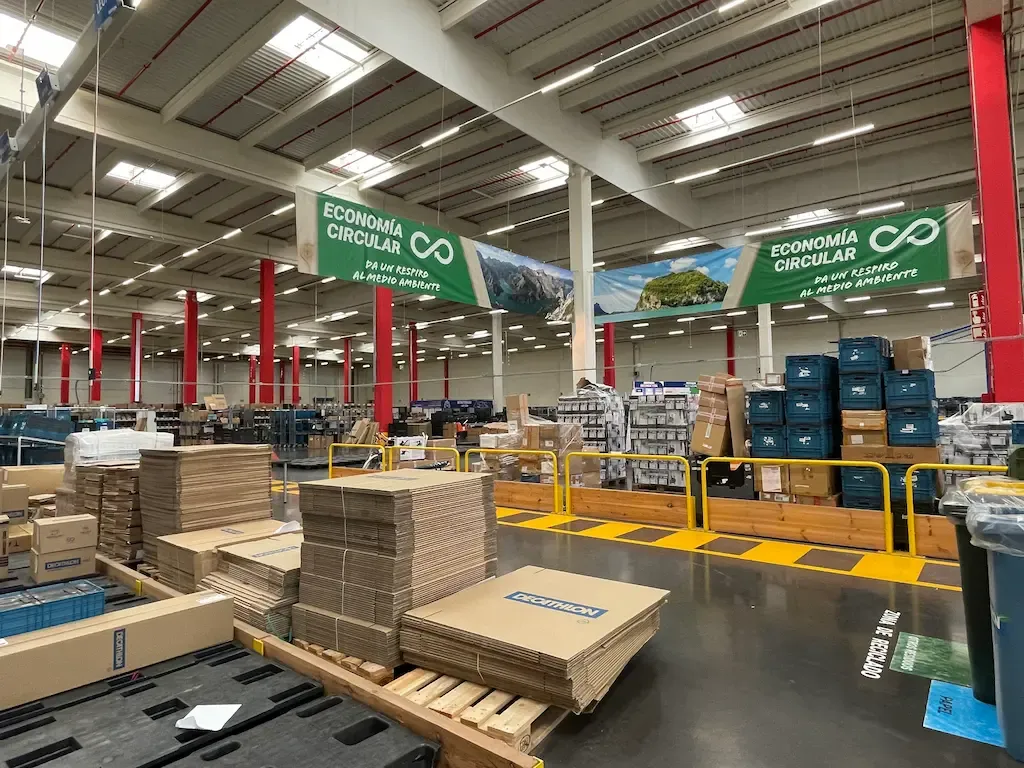 Entrepôt logistique à Léon, photo 4 sur 9