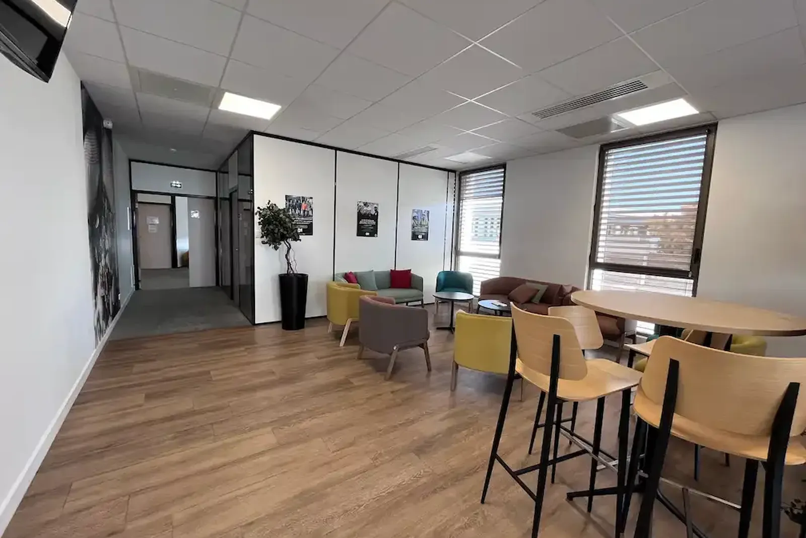 Bureaux à Vaulx en Velin, photo 4 sur 4